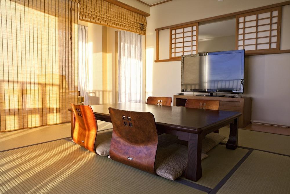 Guam Reef Hotel Tumon Extérieur photo