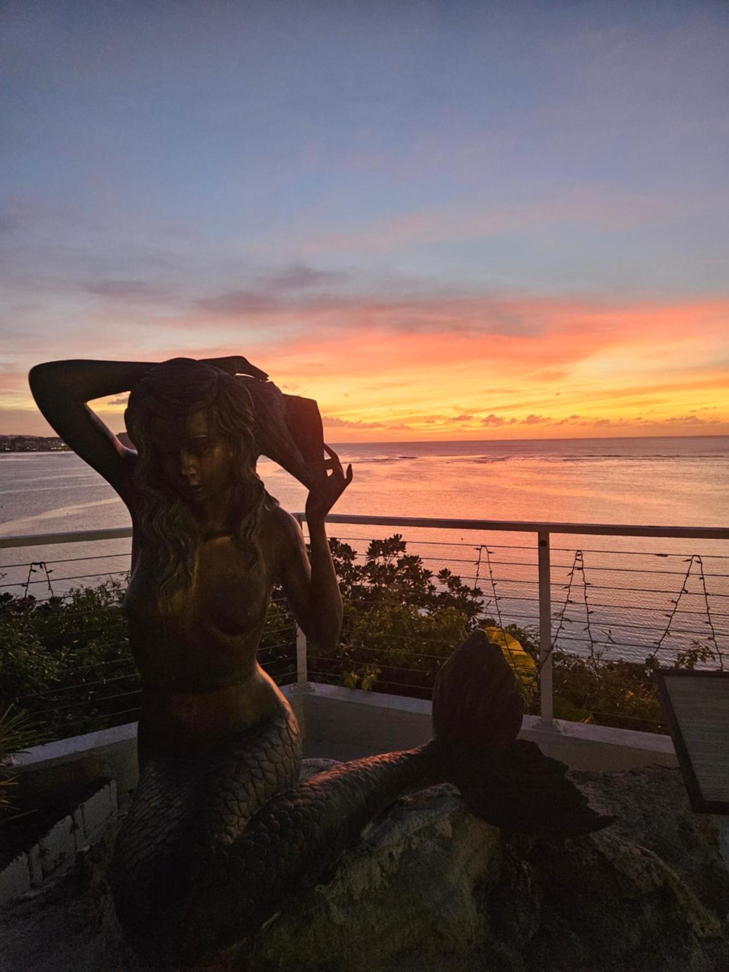 Guam Reef Hotel Tumon Extérieur photo