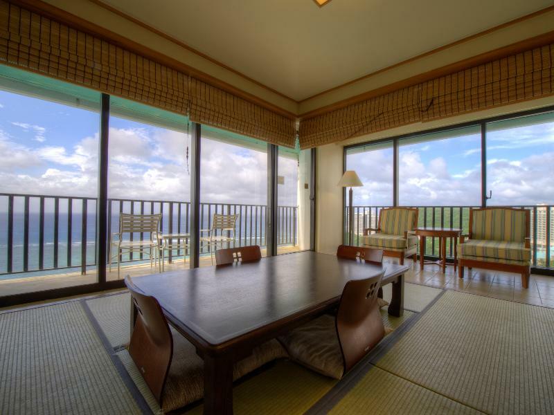 Guam Reef Hotel Tumon Extérieur photo